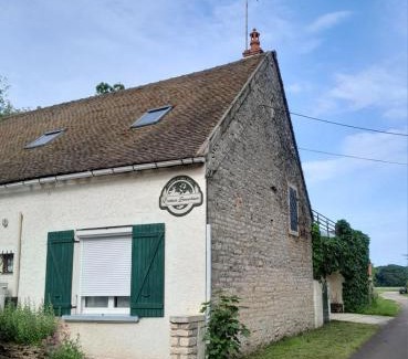Merceuil House | Discover L'instant Beaun'heur: Oceanview Family Retreat