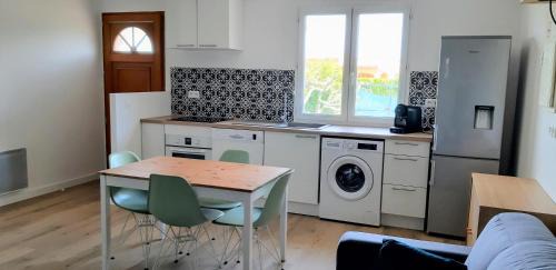 Valreas House | Family-Friendly Getaway at L'Instant Provence - Rated 9.6/10