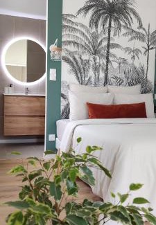 Clermont-Ferrand House | Sunny Terrace Retreat: Family-Friendly Getaway with a 9.7 Rating