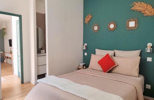 Clermont-Ferrand House | Sunny Terrace Retreat: Family-Friendly Getaway with a 9.7 Rating