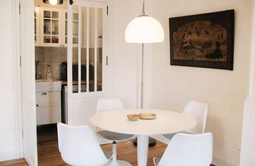 Capucins - Victoire House | Eco-Friendly Retreat: L'Invitation au Voyage Awaits You