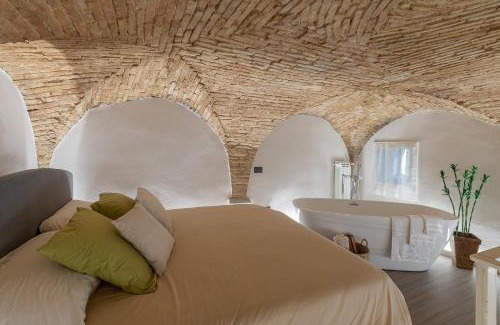 Gubbio House | Discover L'ira di Dante: Guest Rated 9.8 with Family Amenities