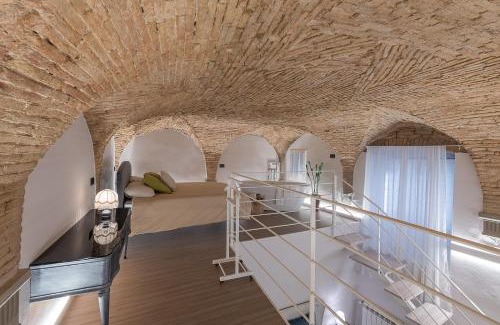 Gubbio House | Discover L'ira di Dante: Guest Rated 9.8 with Family Amenities