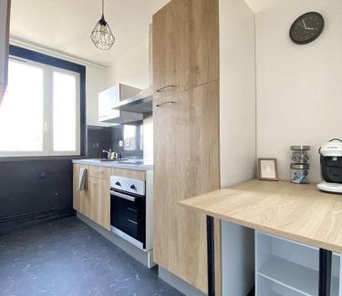 Mourenx Apartment | Relaxing Stay at L'ISKANDER with Family-Friendly Amenities