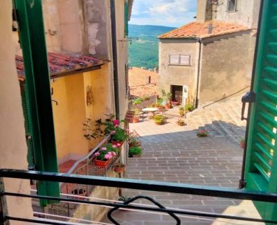 Boccheggiano Apartment | Pet-Friendly Retreat at L'Isola di Boccheggiano - Rated 9.8
