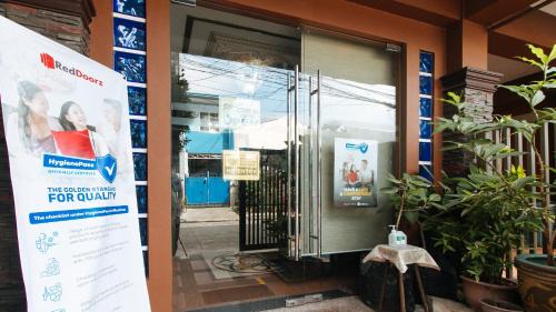 Palanan Hotel | Discover L Mansion 2: Family-Friendly Stay in Makati City