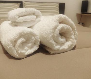 Sermoneta Apartment | Inviting L'oasi di Alice: Family-Friendly Retreat with 9.6/10