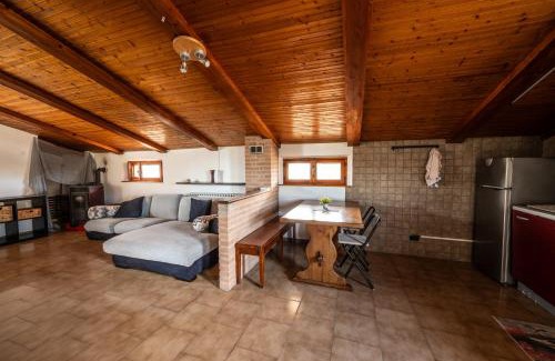 Polesine Zibello Apartment | Pet-Friendly Getaway at L'Oasi di Ramona - Family Welcome!