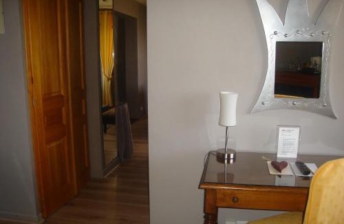 Evian-les-Bains Hotel | Oceanfront Retreat at L'Oasis with Pool & 9/10 Guest Rating