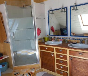 Oasis - Maroc House | Enjoy Family-Friendly Comfort at L'Oasis Hotel