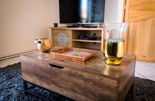 Roseraie Apartment | Pet-Friendly L' Oasis T3 in City Center, 8 Min from Station