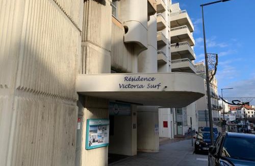 Biarritz Apartment | Seaside Bliss with Oceanfront Views and Top Amenities