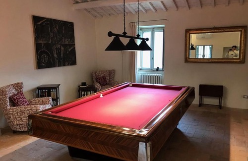 San Casciano dei Bagni Bed & Breakfast | Discover L'ocanda Rancioli: Oceanfront Bliss Awaits