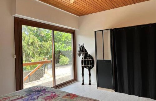 Ganges Villa | Elegant Villa L'Olivada: Family & Pet-Friendly Retreat