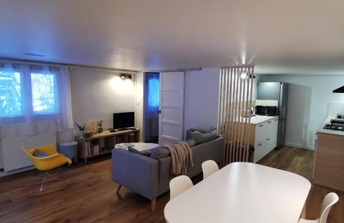 Villard-de-Lans Apartment | Cozy L'Orée Apartment for Families, Rated 9.5/10