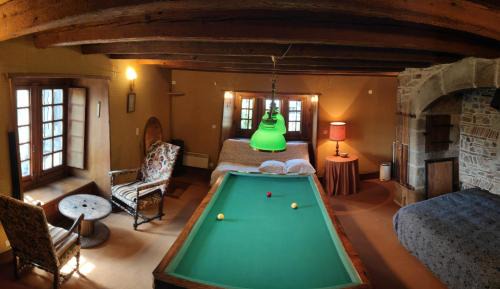 Courpiere Apartment | Oceanfront Retreat at L'Orée des Bois - Guest Rated 9.1