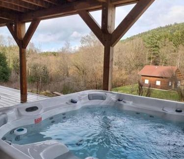 Gerbepal Ski Chalet | Relaxing Getaway at L'orée des bois with Spa & Ocean Views