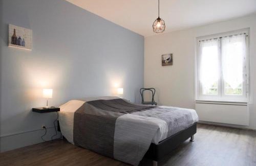 Pont-de-Poitte House | Inviting L'Orée des Lacs: Family-Friendly Getaway