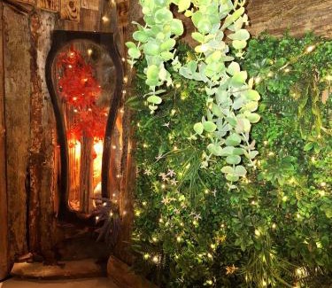 Jemeppe-sur-Sambre Bed & Breakfast | L'or ent Légendes