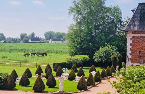 Motteville House | Pet-Friendly L'orangerie Chambres d'Hôtes with Great Amenities