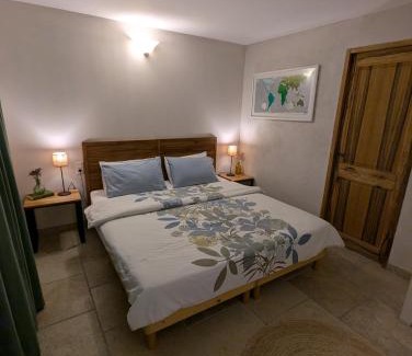 Calvisson House | Pet-Friendly Studio a l'Orangerie for Your Perfect Stay