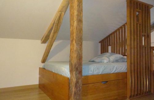Serignac House | Inviting Stay at L'Oratori: Family-Friendly La Gabarre Room
