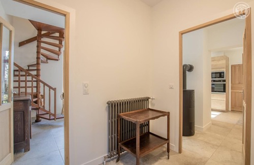 La Motte-Servolex House | Experience L'oree DES Bois with Lake Views & Family-Friendly Amenities