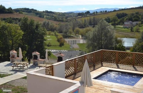 Carla-Bayle House | Relax at L'Oustal del Carlat: Pet-Friendly & Scenic Views