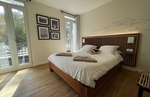 Porquerolles Hotel | Relax at L'oustaou de Porquerolles with Spa and Dining
