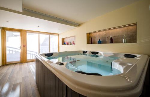 Termignon Hotel | Cozy L'Outa Hotel Restaurant with Spa and Pet-Friendly Features