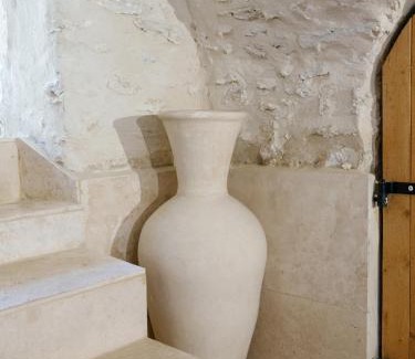Bullion Villa | Relaxing Retreat at L’Oxalis Villa with Private Spa Amenities