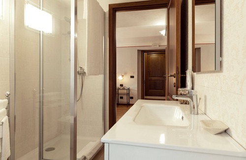Cortanze Bed & Breakfast | Discover L Piasi: Rated 9.2/10 with Spa & Family Amenities