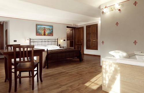 Cortanze Bed & Breakfast | Discover L Piasi: Rated 9.2/10 with Spa & Family Amenities