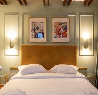 Gythio Hotel | Exceptional Family Getaway at L Suites The Writer's House