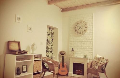 Molfetta Apartment | Unforgettable L'Ulivo Apartment: Rated 10/10 & Pet Friendly