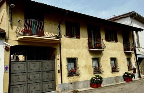 Brandizzo House | Pet Friendly Retreat at L'Ulivo Selvatico - Rated 9/10