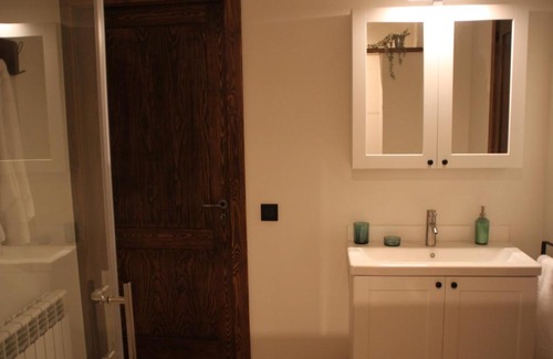 Sant Llorenc de Morunys Apartment | Discover L'Urdet: Pet-Friendly & Highly Rated Getaway