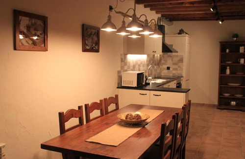 Sant Llorenc de Morunys Apartment | Discover L'Urdet: Pet-Friendly & Highly Rated Getaway