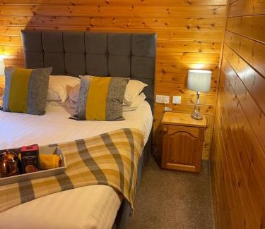 Bethesda House | Relax at L10 - The Conwy Spa with Hot Tub & Pet Friendly