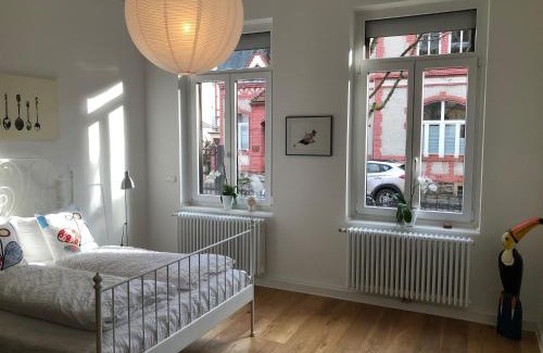 Lahnstein Apartment | Family-Friendly L11 Ferienwohnung with 8.9/10 Guest Rating