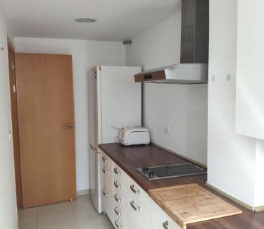 Santiponce Apartment | Budget-Friendly Stay with Family and Pet Amenities