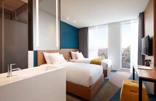 Mapo Hotel | Explore L7 Hongdae: 4-Star Retreat with Pool & Dining