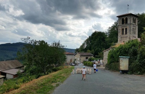 Vernay House | Family-Friendly Retreat at La Bégude D'Amalthée