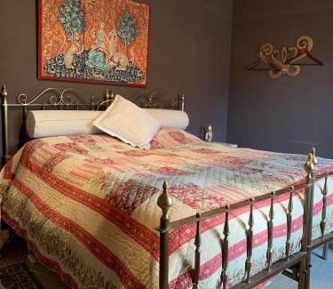 Sariano Bed & Breakfast | Discover La Baia dei Lupi: Pet-Friendly Retreat with Dining