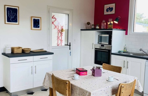 Tregastel House | Family-Friendly La Baïta: Steps from the Beach and Pool
