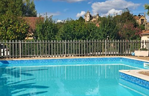 Montfort Bed & Breakfast | Discover La Barde Montfort: Your Ideal Retreat Near Sarlat
