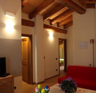 Pietraporzio House | Pet-Friendly La Barmo Affittacamere with Exceptional Service