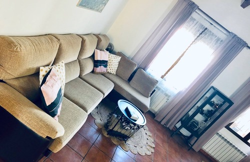 Canada Juncosa House | Experience Comfort at La Barraca de Culón Hotel
