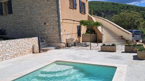L'Hospitalet Villa | Beachfront Getaway at La Bartavelle with Ocean Views
