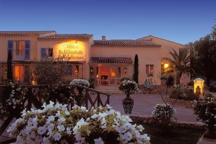 Valbonne Hotel | Enchanting La Bastide de Valbonne with Pool & Ocean Views